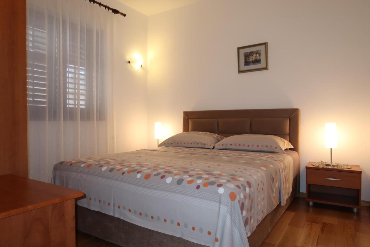 Apartment Center